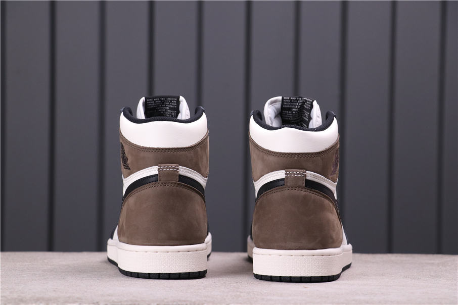100USD Air Jordan 1 High OG “Dark Mocha” 555088-105 40-47.5