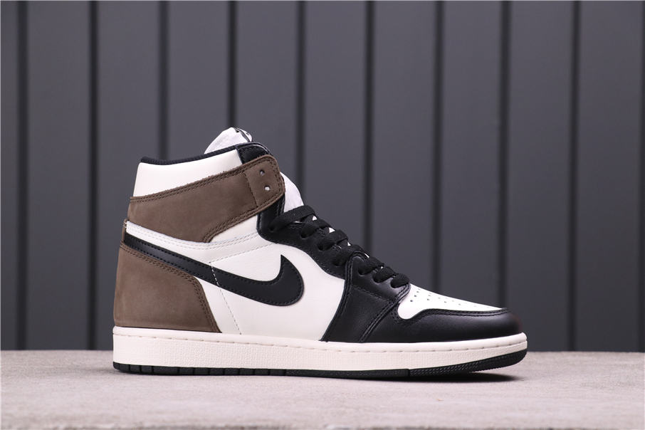100USD Air Jordan 1 High OG “Dark Mocha” 555088-105 40-47.5