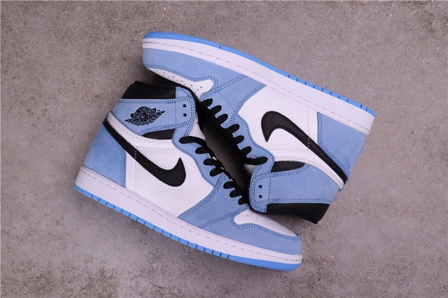 100USD Air Jordan 1 Retro High OG 555088-134 40-47.5