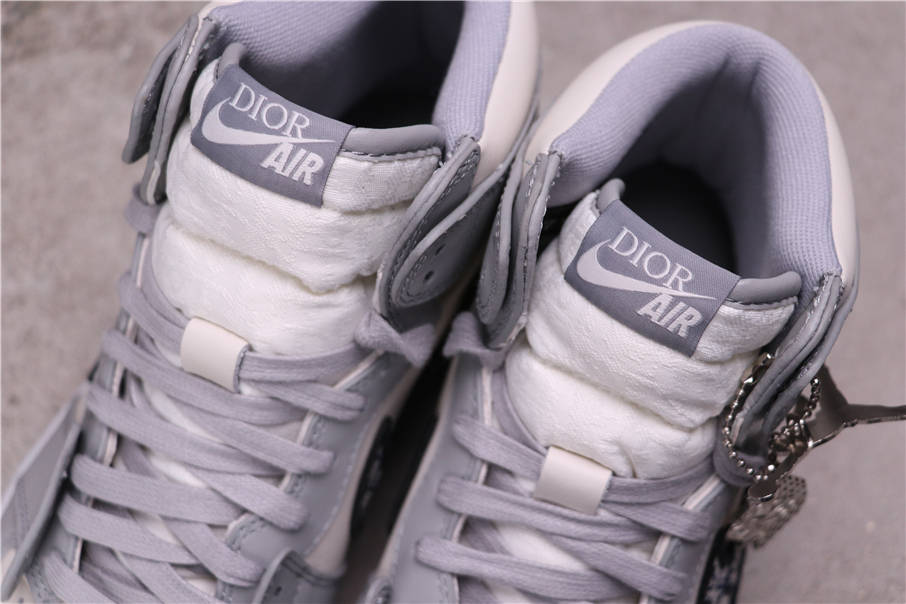 161USD Dior x Air Jordan 1 High CN8607-002 40-47.5