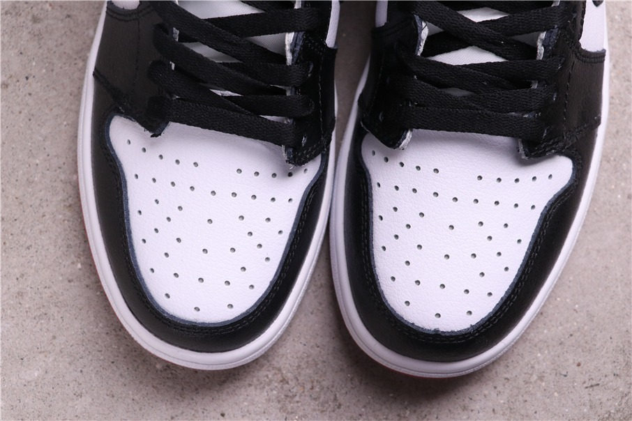 31USD AJ1 Air Jordan 1 Satin WMNSBlack Toe CD0461-016 Size 36-46
