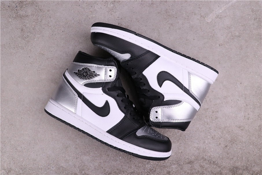 31USD aj1 Air Jordan 1 High OG WMNS Silver Toe CD0461-001 Size 36-46