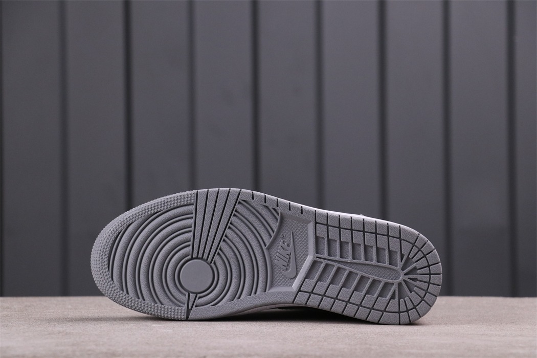 40USD Air Jordan 1 HIGH 555088-036 SIZE 36-46