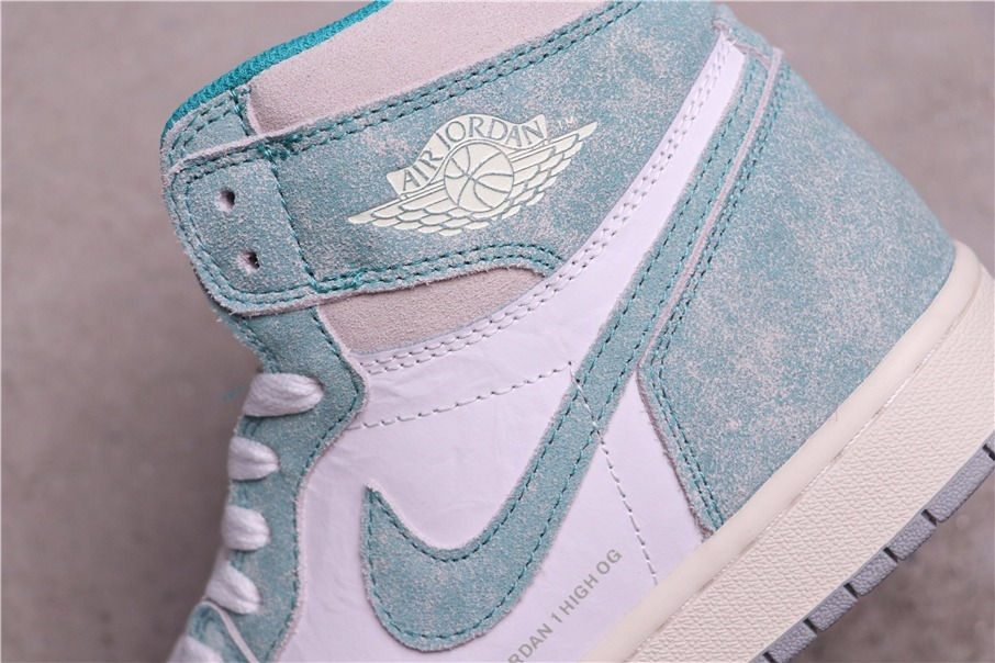 40USD Air Jordan 1 High Turbo Green 555088-311 36-46