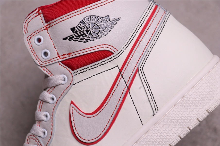 40USD Air Jordan 1 “Sail-University Red” 555088-160 36-46