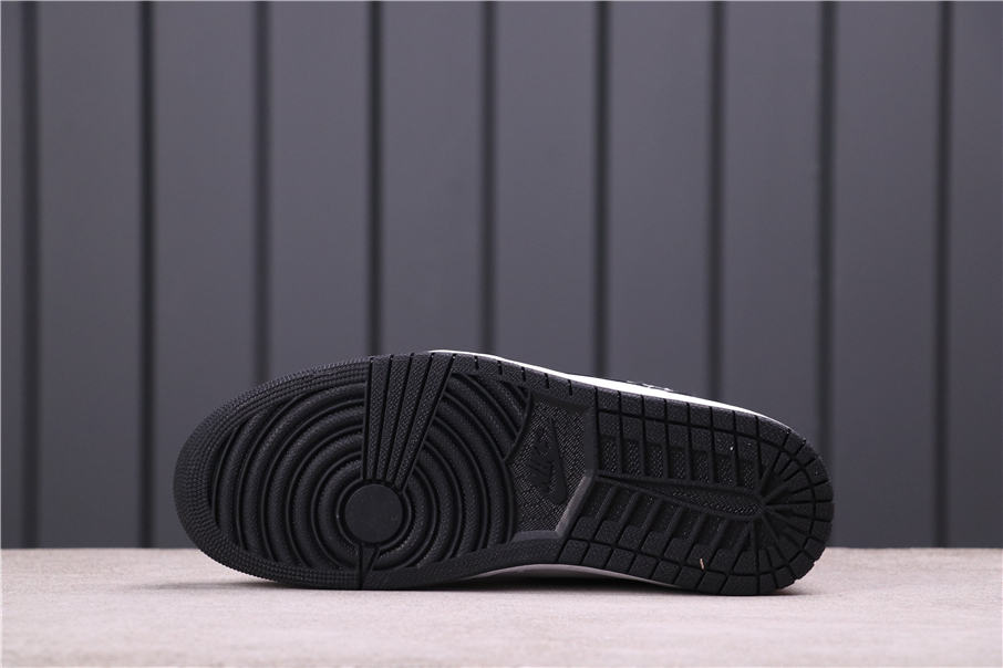 40USD Dior x Air Jordan 1 High CN8607-00136-45