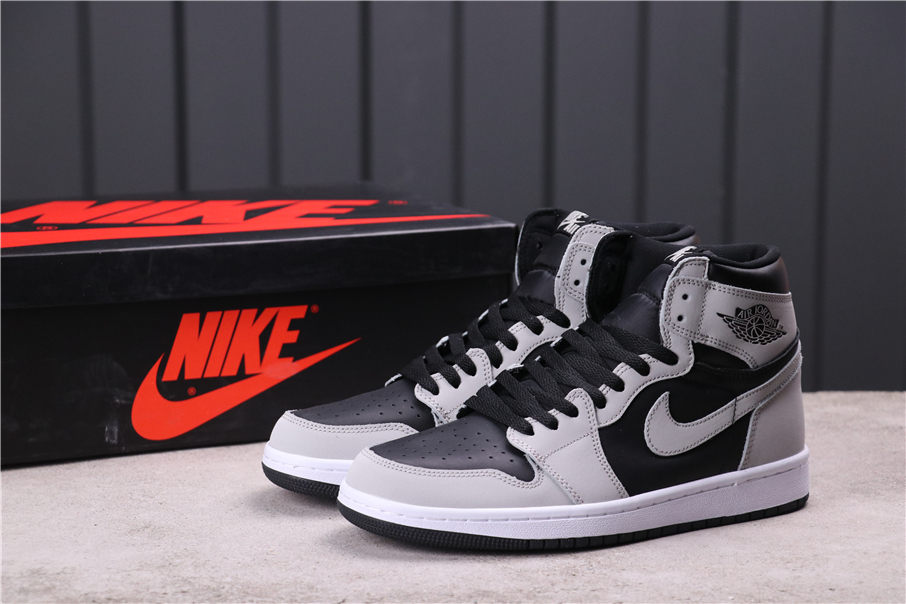 44USD Air Jordan 1 High OG Hyper Royal 555088-035 36-46
