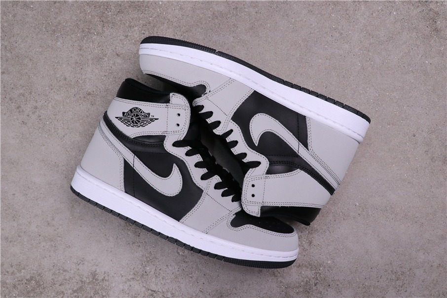 44USD Air Jordan 1 High OG Hyper Royal 555088-035 36-46