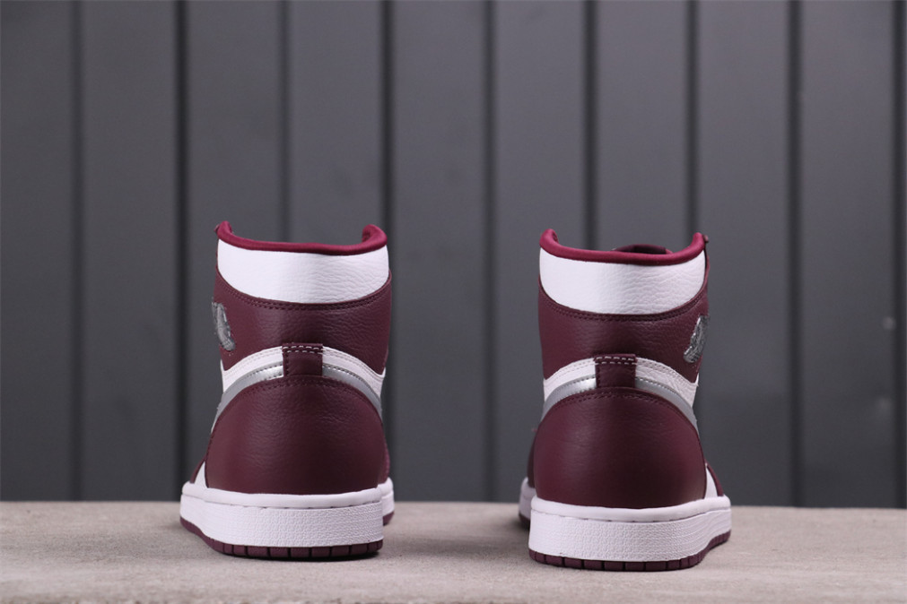 49USD Air Jordan 1 HIGH 555088-611 SIZE 40-47.5