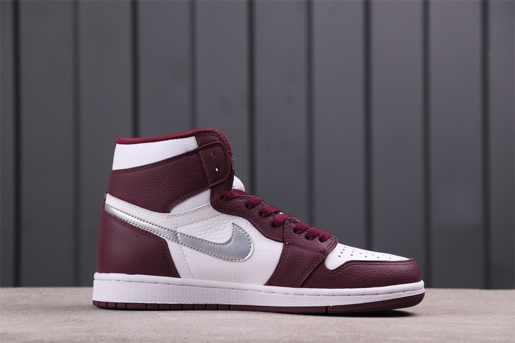 49USD Air Jordan 1 HIGH 555088-611 SIZE 40-47.5