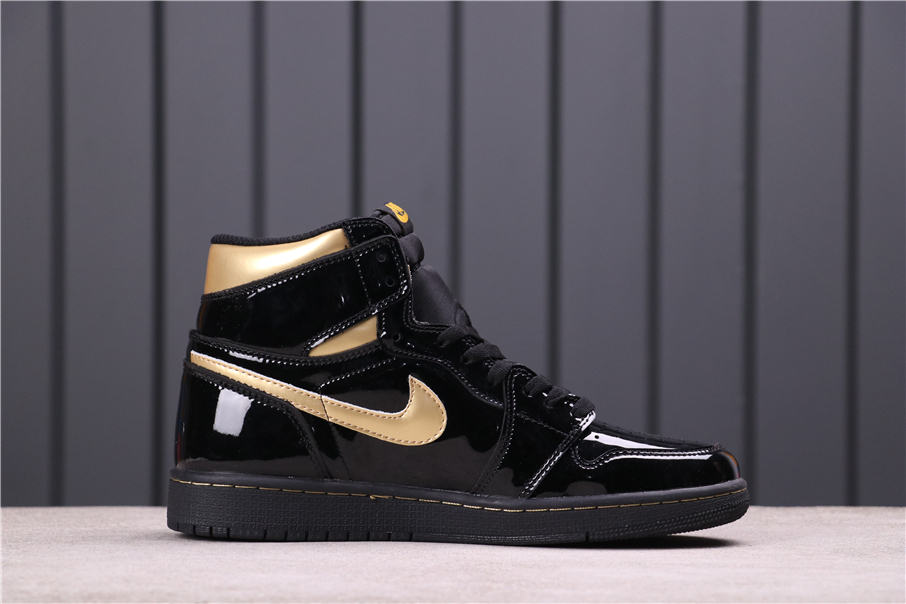 49USD Air Jordan 1 High OG 555088-032 40-45