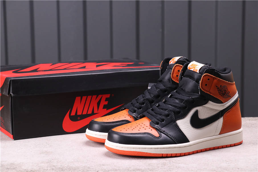53USD Air Jordan 1“Shattered Backboard” 555088-005 SIZE 36-46