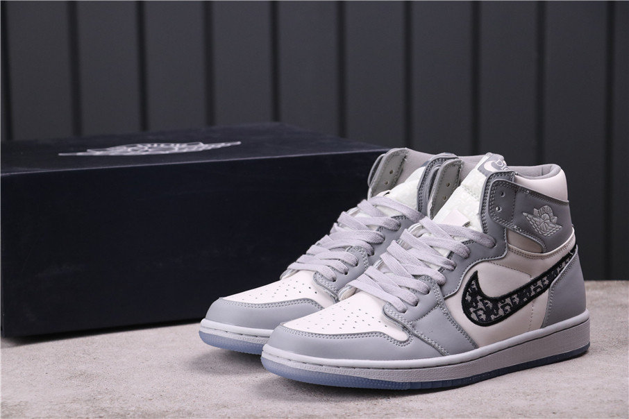 53USD Dior x Air Jordan 1 High 1076501-3001 36-46