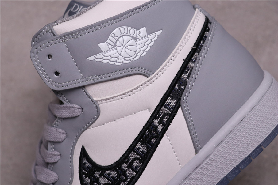 53USD Dior x Air Jordan 1 High 1076501-3001 36-46