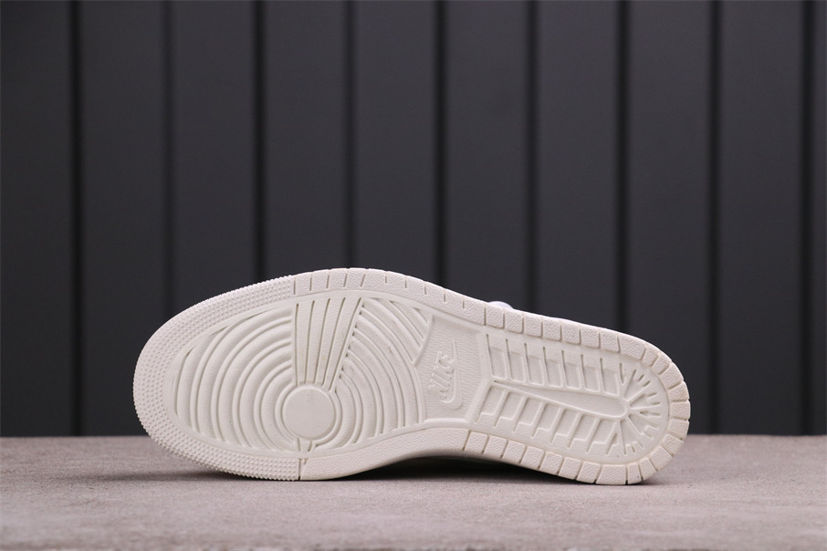 53USD LPL x Air Jordan 1 Zoom ComfortIridescent DJ6910-100 EU Size(36-45) US Size(W5.5-M11) 53USD LPL x Air Jordan 1 Zoom ComfortIridescent DJ6910-100 EU Size(36-45) US Size(W5.5-M11)