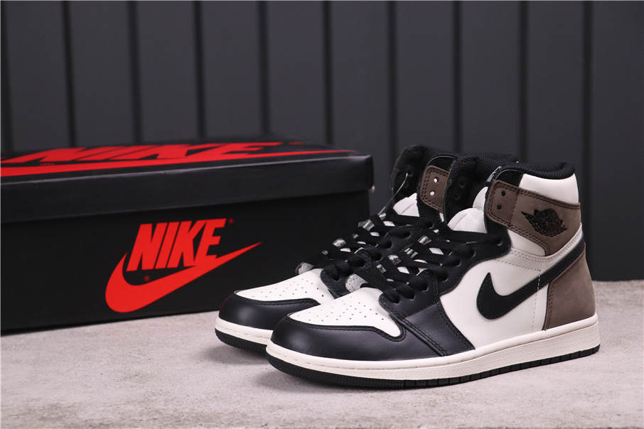 58USD Air Jordan 1 High OG “Dark Mocha” 555088-10536-46