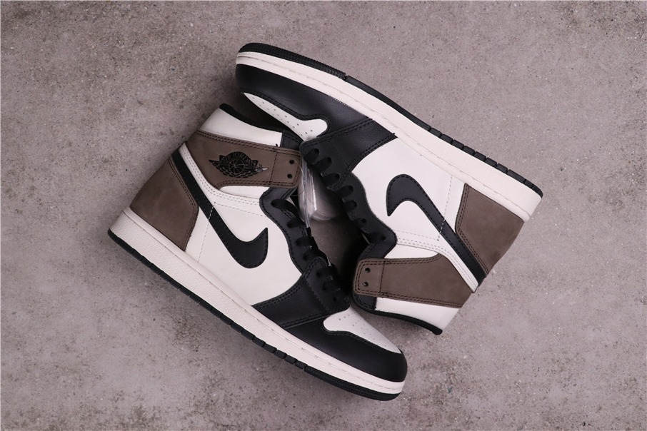 58USD Air Jordan 1 High OG “Dark Mocha” 555088-10536-46