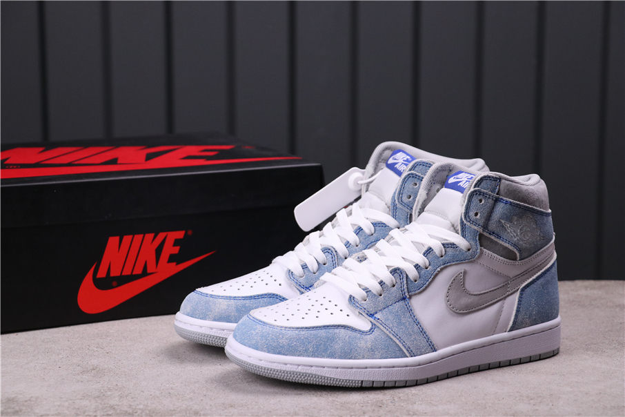 58USD Air Jordan 1 High OG Hyper Royal 555088-402 40-47