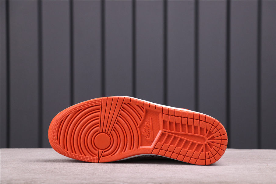 58USD Air Jordan 1 Light Fusion Red 555088-121 40-47.5