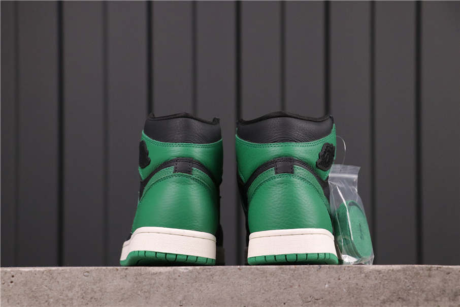 58USD Air Jordan 1 Pine Green 555088-030 40-46