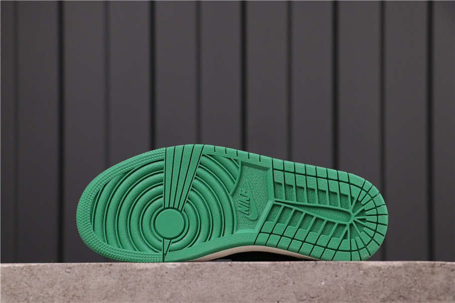 58USD Air Jordan 1 Pine Green 555088-030 40-46