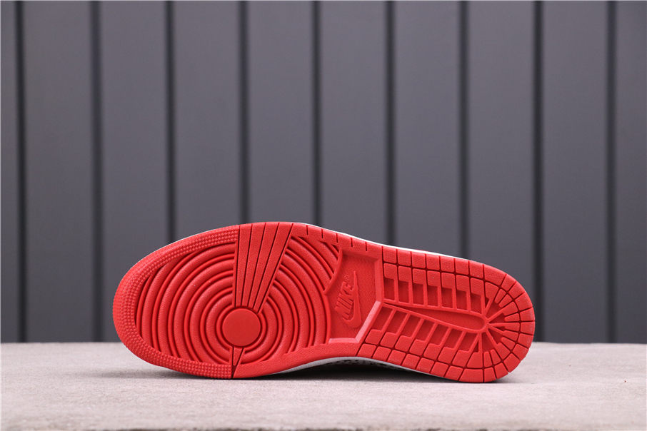 58USD Air Jordan 1Light Fusion Red 555088-600 40-47.5