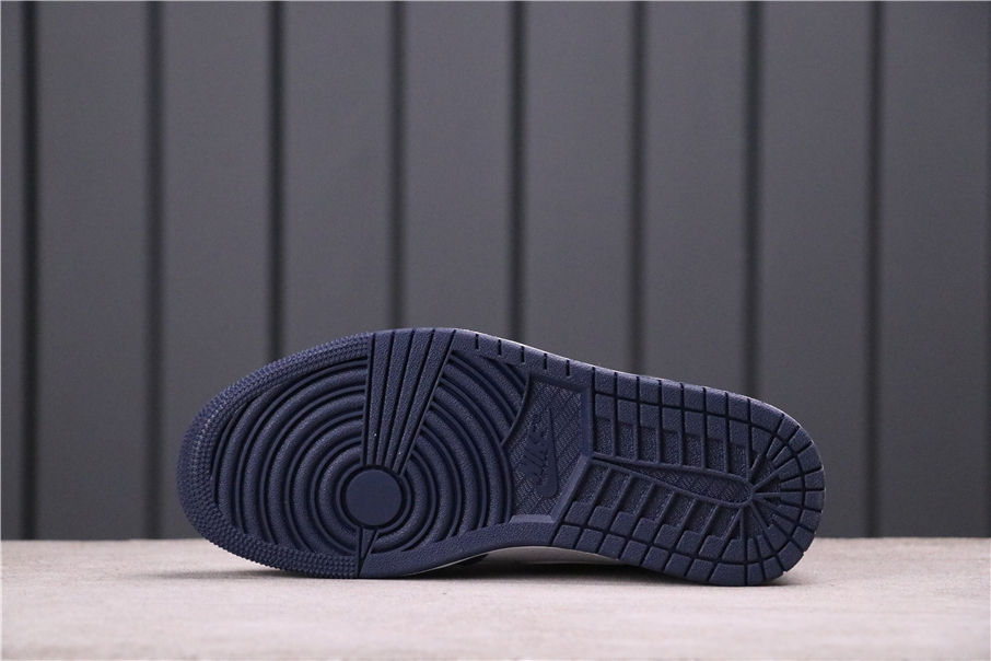 62USD Air Jordan 1 HIGH Midnight Navy DC1788-100 36-47.5