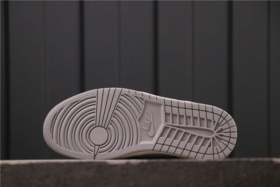 62USD Air Jordan 1 High AH7389-101 36-46