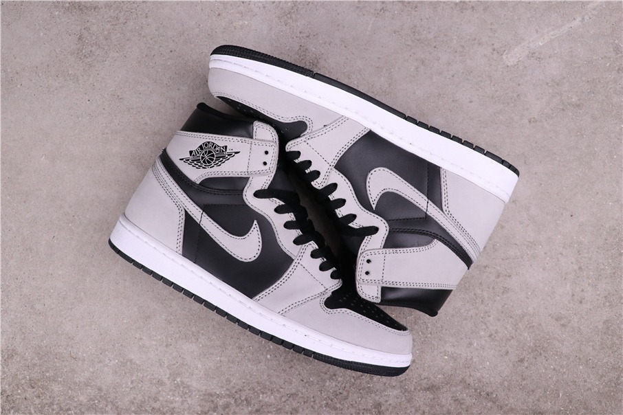 62USD Air Jordan 1 High OG Hyper Royal555088-035 40-47
