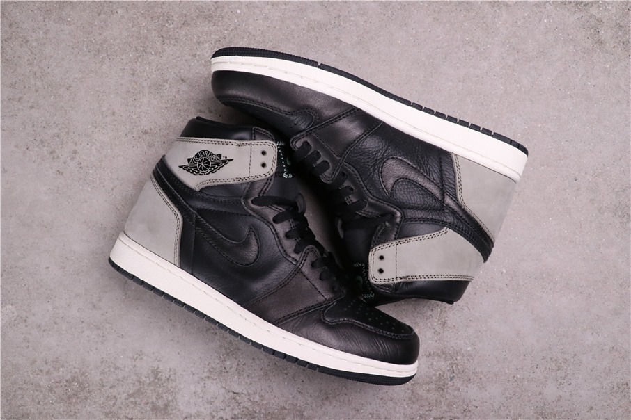 62$USD Air Jordan 1 Retro High 555088-03340-46