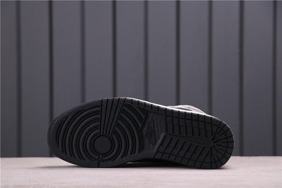 62$USD Air Jordan 1 Retro High 555088-03340-46