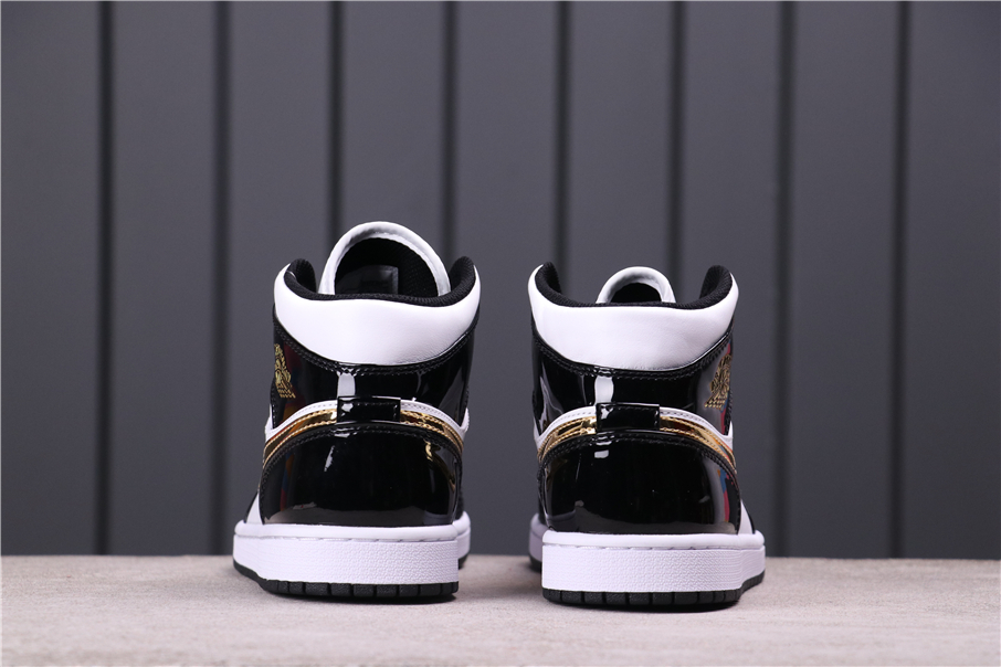 62USD Air Jordan 1 Retro Mid OG 852542-007 36-46