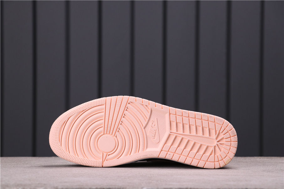 67USD Air Jordan 1 CRIMSON TINT 555088-081 SIZE 36-46
