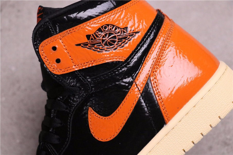 67USD Air Jordan 1 HIGH Shattered Backboard 3.0 555088-028 36-46