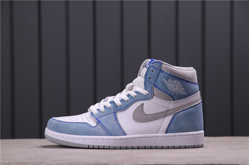67USD Air Jordan 1 High OG Hyper Royal 555088-402 36-46