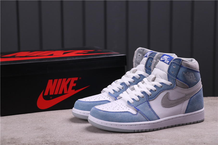 67USD Air Jordan 1 High OG Hyper Royal 555088-402 36-46
