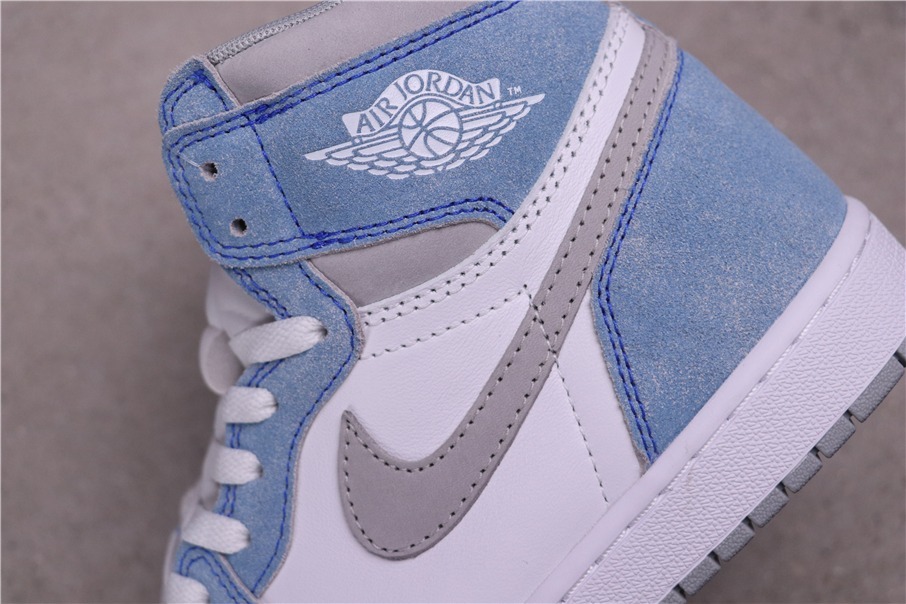 67USD Air Jordan 1 High OG Hyper Royal 555088-402 36-46
