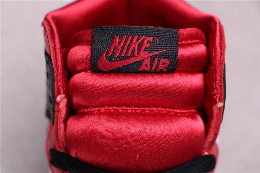 67USD Air Jordan 1 Satin Snake CD0461-601 40-46