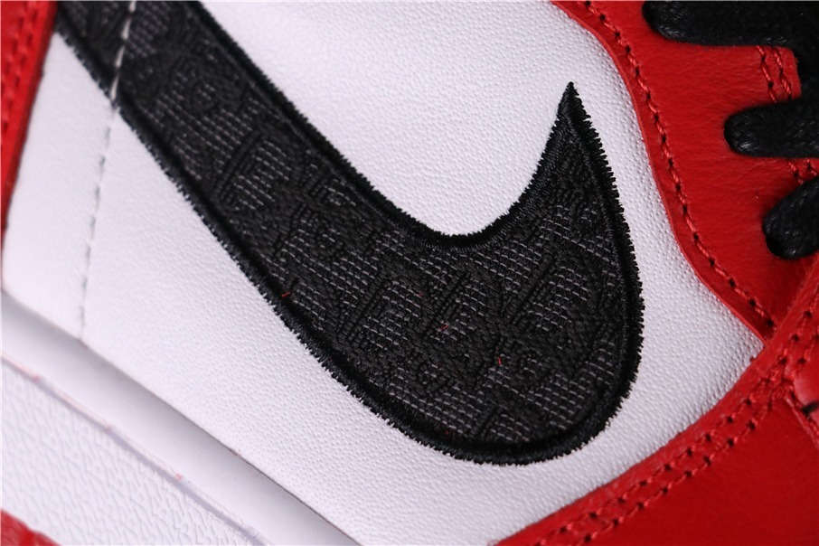 67USD Air Jordan 1 Satin Snake CV3045-006 36-46