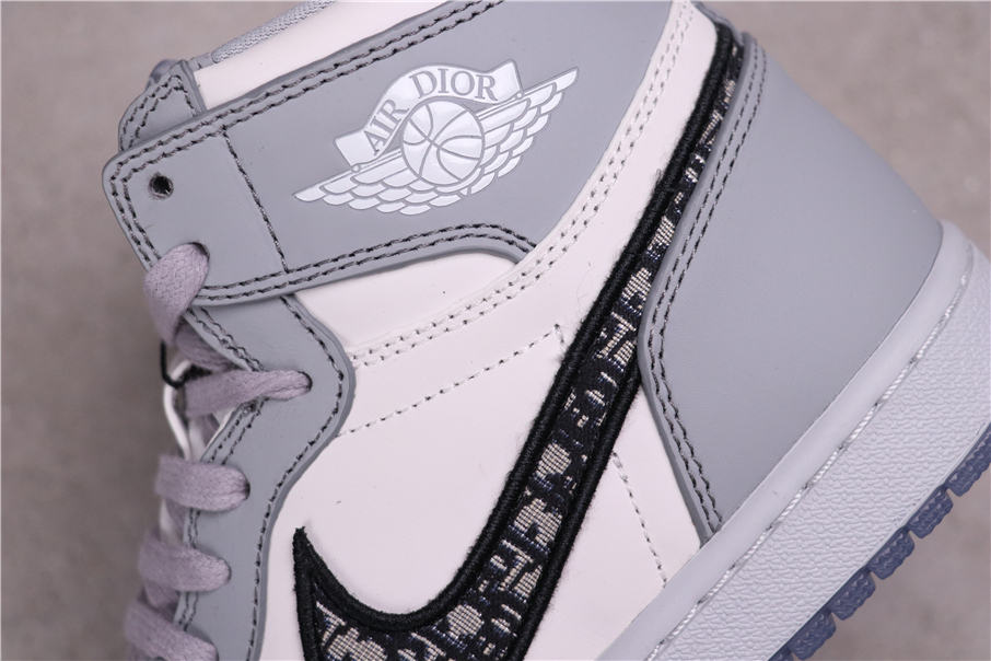 67USD Dior x Air Jordan 1 High CN8607-002 40-47.5