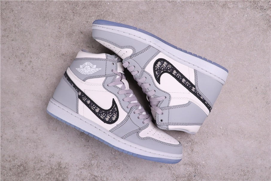 67USD Dior x Air Jordan 1 High CN8607-002 40-47.5