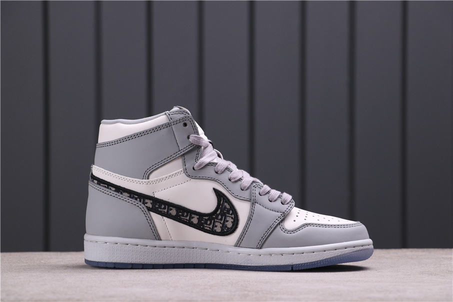 67USD Dior x Air Jordan 1 High CN8607-002 40-47.5