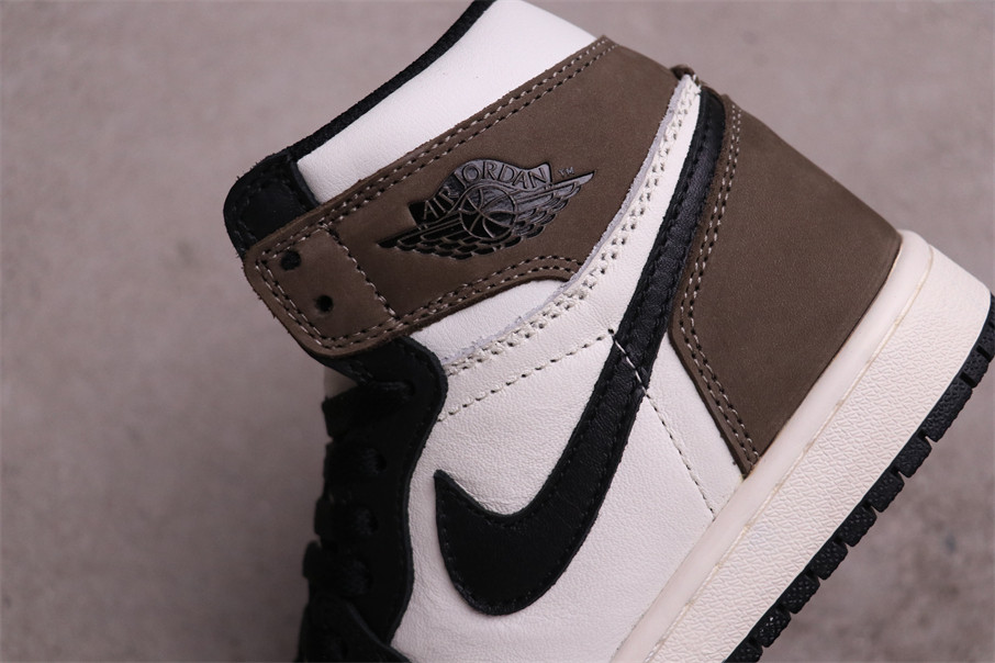 71USD Air Jordan 1 High OG Dark Mocha 555088-105 EU Size(36-47.5) US Size(W5.5-M13) 71USD Air Jordan 1 High OG Dark Mocha 555088-105 EU Size(36-47.5) US Size(W5.5-M13)