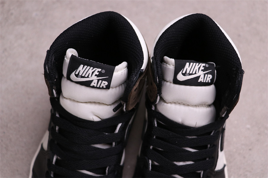 71USD Air Jordan 1 High OG Dark Mocha 555088-105 EU Size(36-47.5) US Size(W5.5-M13) 71USD Air Jordan 1 High OG Dark Mocha 555088-105 EU Size(36-47.5) US Size(W5.5-M13)