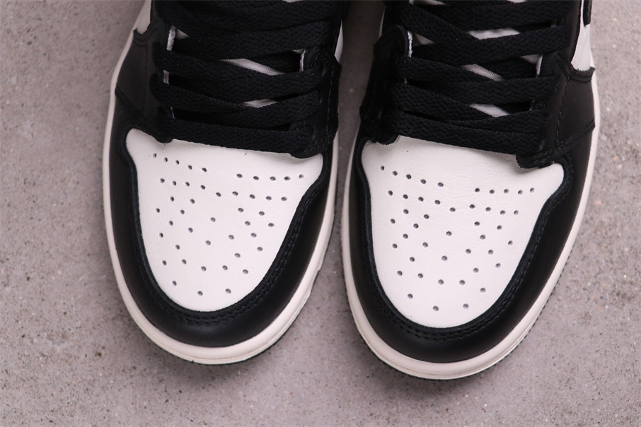 71USD Air Jordan 1 High OG Dark Mocha 555088-105 EU Size(36-47.5) US Size(W5.5-M13) 71USD Air Jordan 1 High OG Dark Mocha 555088-105 EU Size(36-47.5) US Size(W5.5-M13)