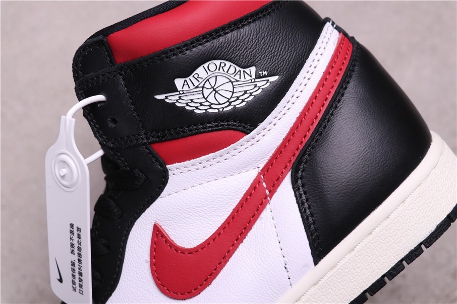 71$USD Air Jordan 1 Retro High OG Gym Red 555088-061 36-47.5