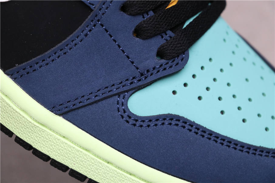 78USD Air Jordan 1 High OG “Bio Hack” 555088-201 36-47.5