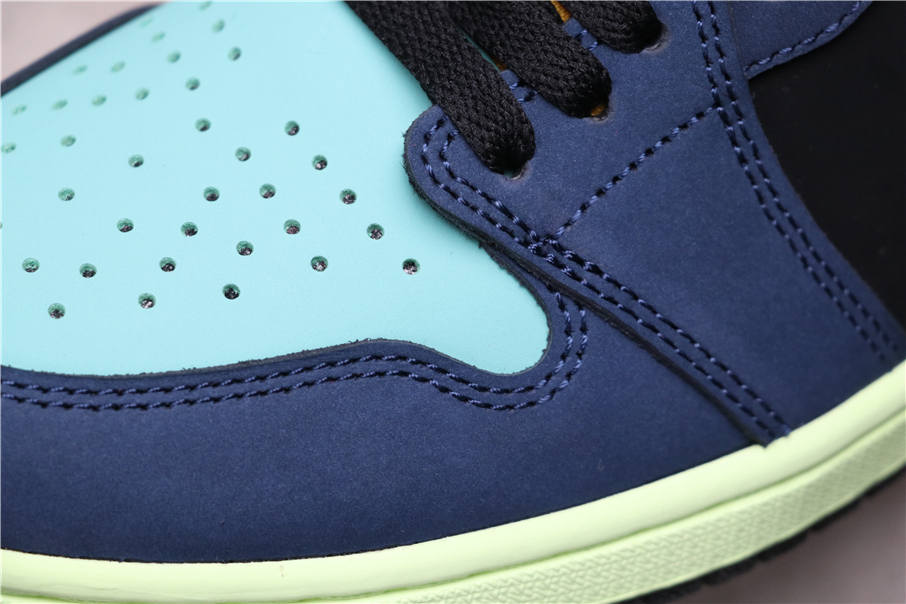 78USD Air Jordan 1 High OG “Bio Hack” 555088-201 36-47.5