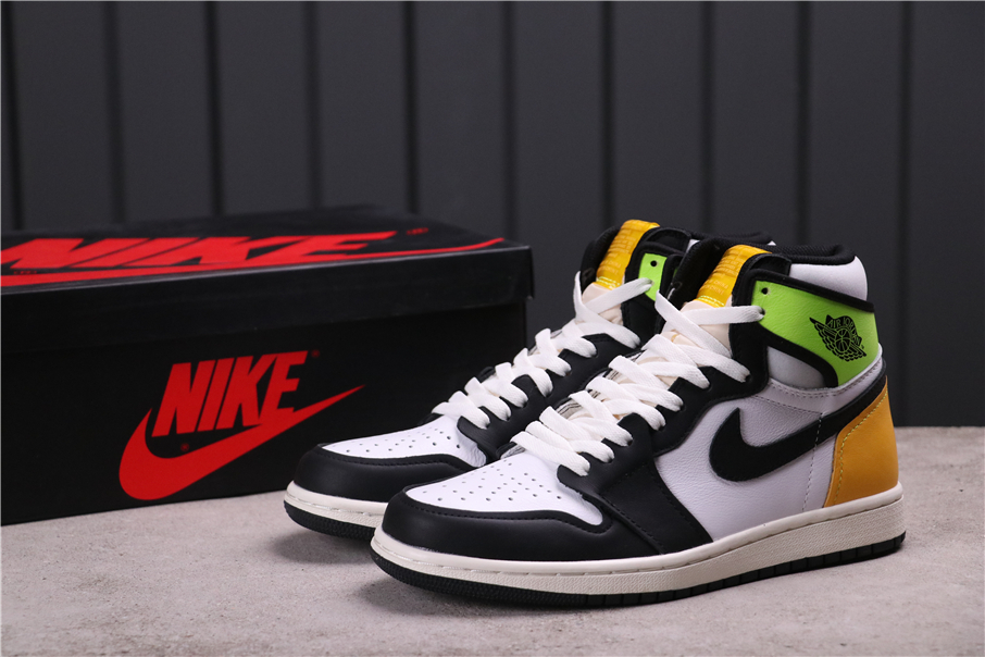 78$USD Air Jordan 1 High OG Volt Gold 555088-118 36-47.5