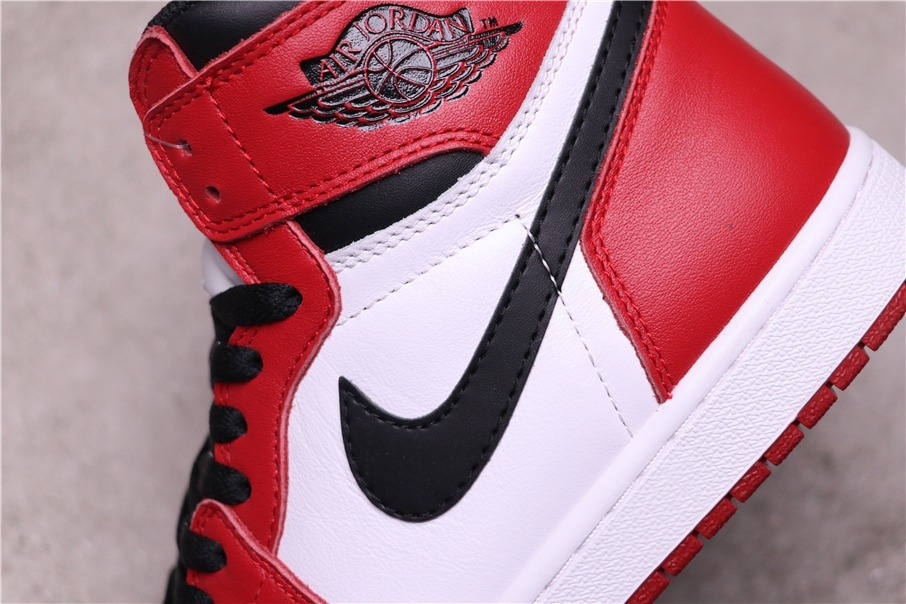 84USD Air Jordan 1 High Chicago 555088-101 40-46